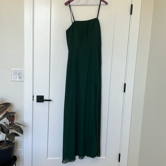 HUNTER GREEN FORMAL DRESS - Picture 1 of 6